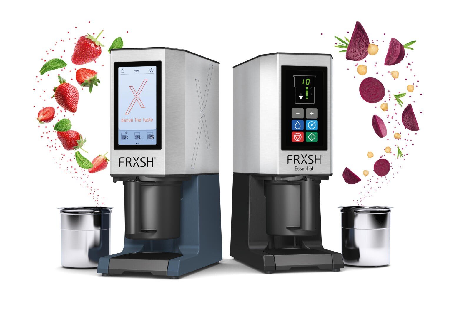 Zwei FRXSH-Getränkeautomaten mit Metallbehältern im Vordergrund, links umgeben von fliegenden Erdbeeren und Blättern und rechts von Rüben, Möhren und Blättern, alles vor einem weißen Hintergrund.