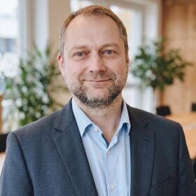 Steffen Neuhoff